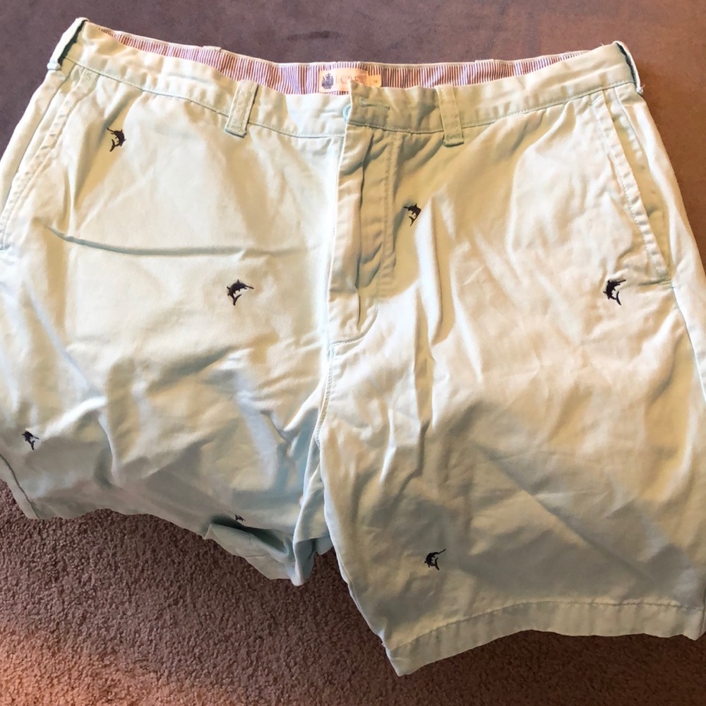 Men’s twill embroidered shorts